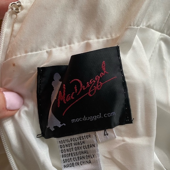 Mac Duggar Chiffon Halter Gown White - Picture 8 of 13